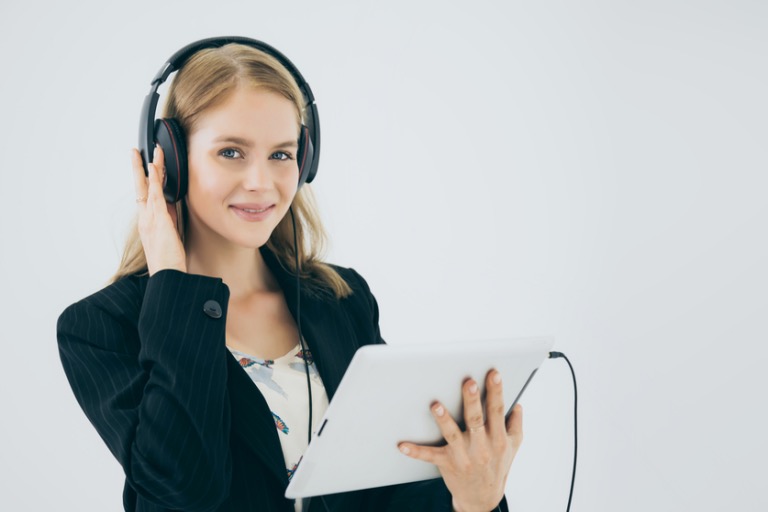 the best audiobook players for enhanced learning on your