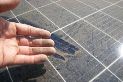 the top benefits of professional solar panel cleaning services