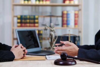 how to effectively communicate with your personal injury lawyer